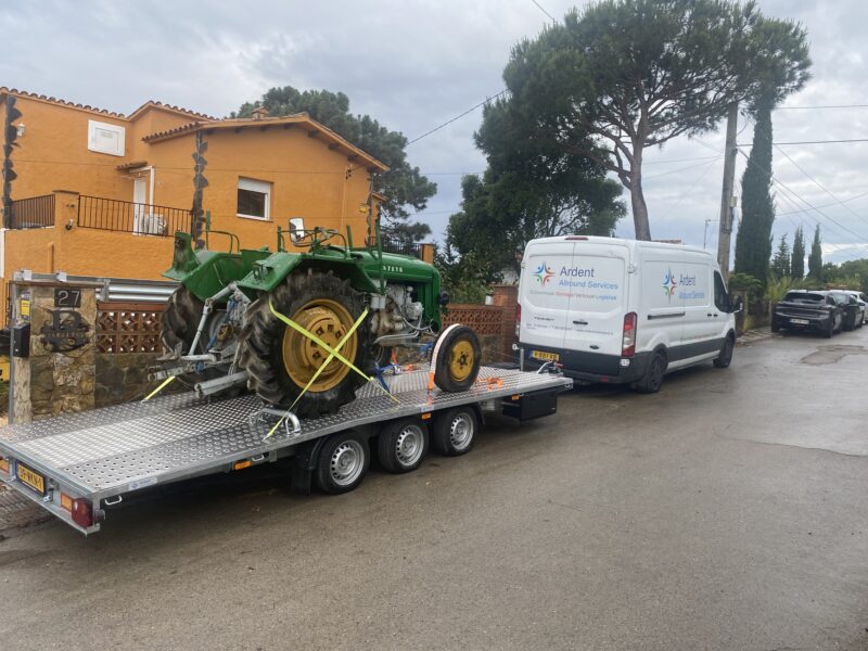 Transport van Auto's , Motoren , Fietsen , Meubels , Machines , Boten , Caravans en speciaal transport